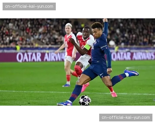残阵摩纳哥客场挑战巴黎圣日耳曼，伤停10人与三中卫体系能否创造翻盘奇迹
