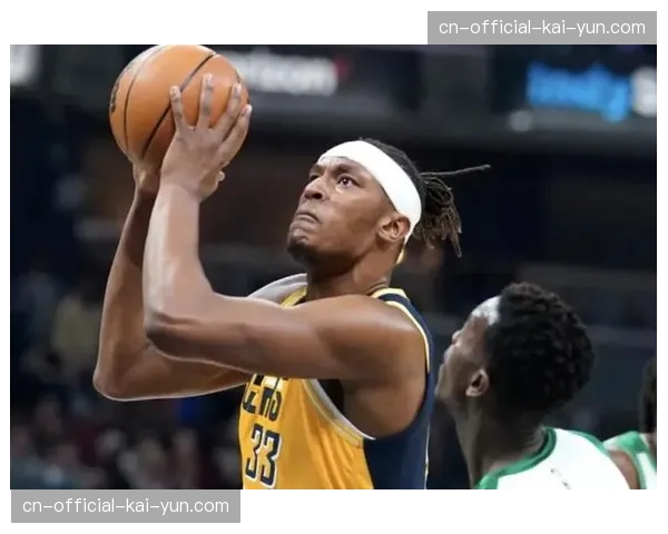 从发展联盟到关键先生：尼克斯落选秀迈尔斯的逆袭之夜